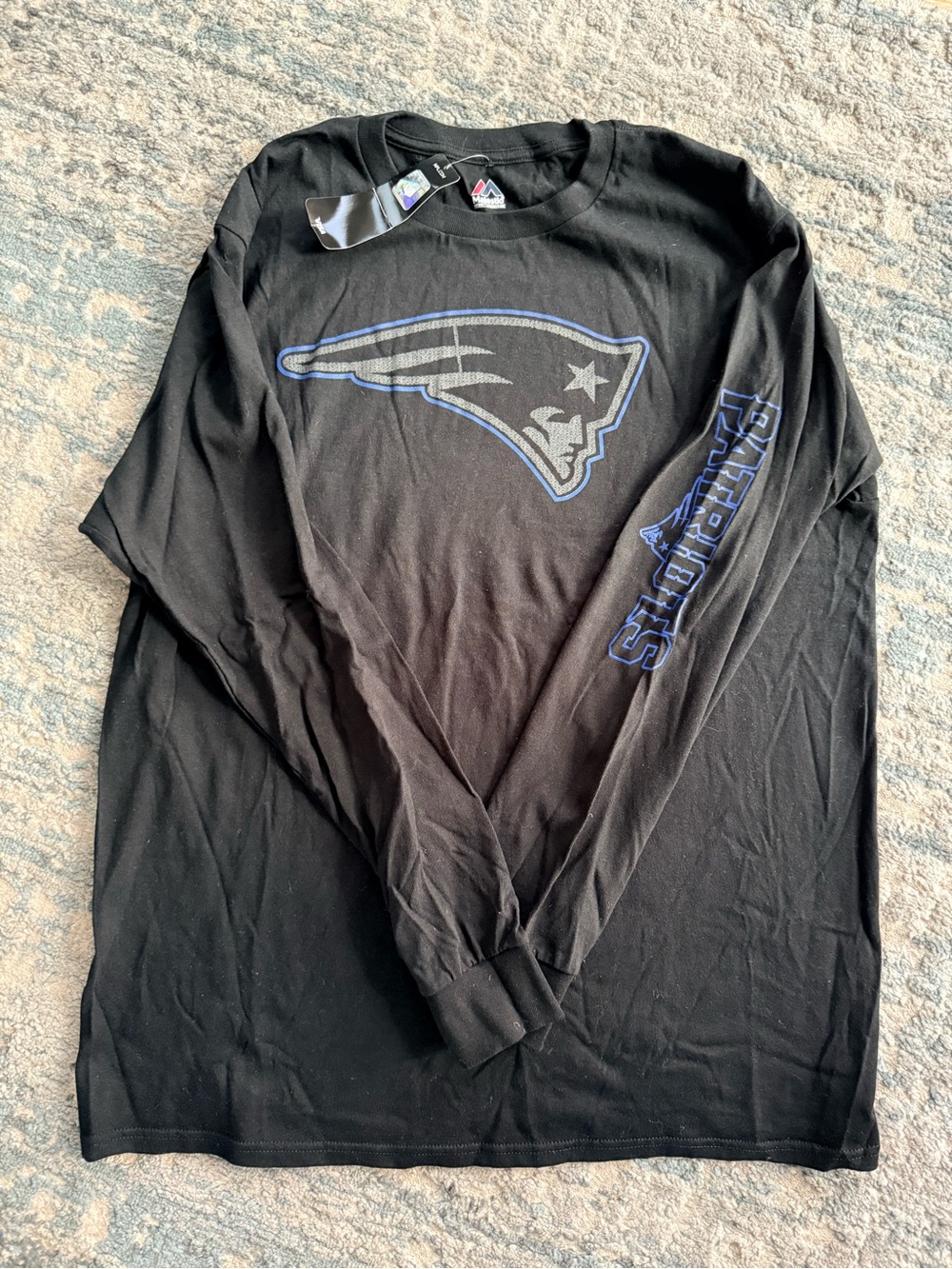 Majestic Black New England Patriots Long-Sleeve Logo Tee